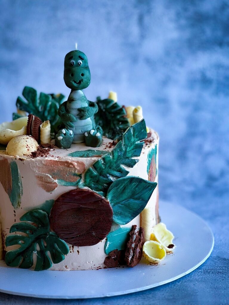 bakery, bakery product, raspberries, flower wallpaper, cream cheese, sweet, coffee and cake, cake, birthday cake, fresh baked, custom cake, berries, flower background, moist, cream cheese cake, cheesecake, lemon curd, flowers, edible flowers, beautiful flowers, cake topper, black currant, cookie cake, dinosaur, jungle cake, nature, green cake, forest cake, cake for boys